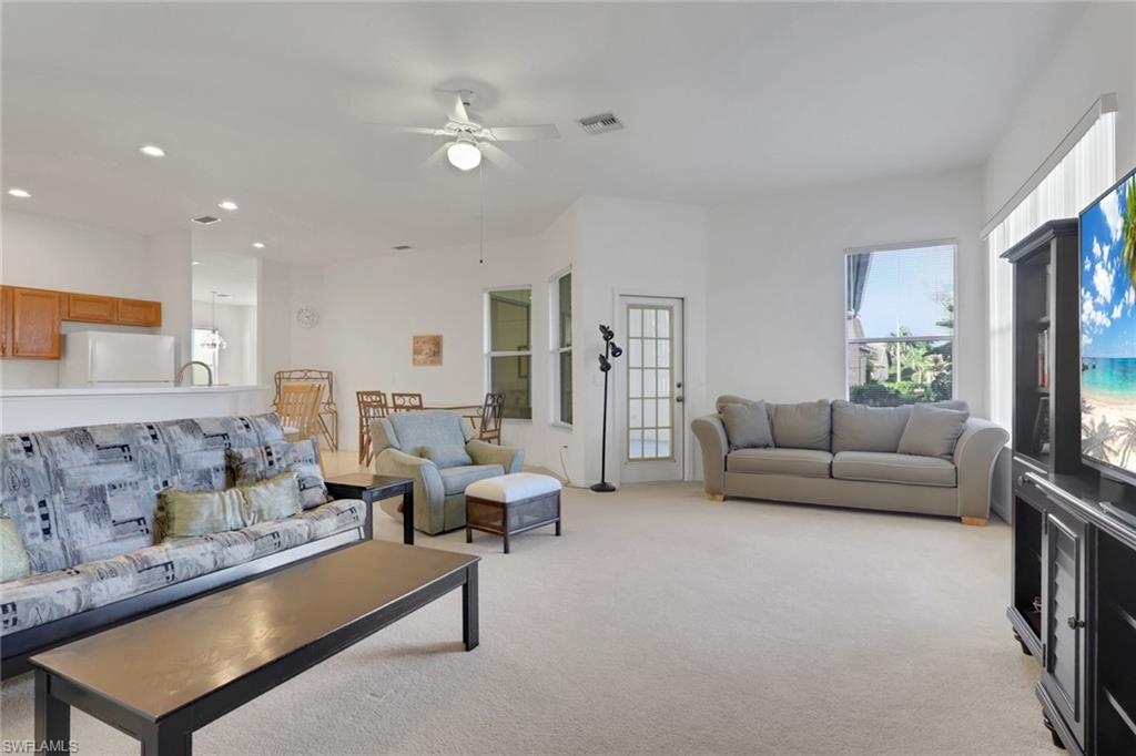 RIVERSIDE YACHT CLUB - Residential