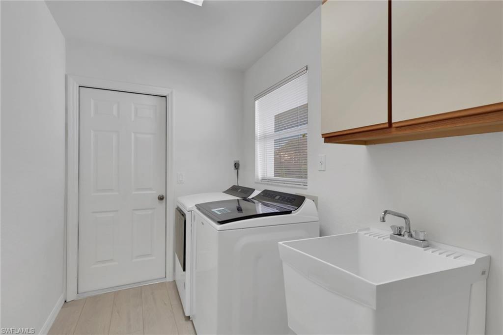 RIVERSIDE YACHT CLUB - Residential