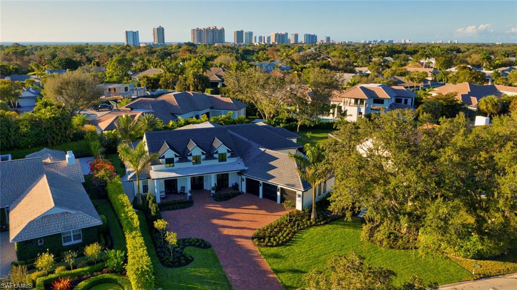 PELICAN BAY WOODS - Residential