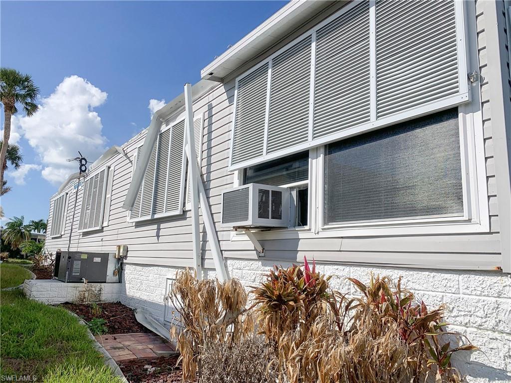 BAYSIDE ESTATES - Residential