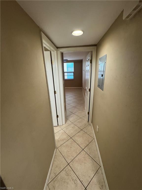 SUNSET TOWERS CONDO - Residential Lease