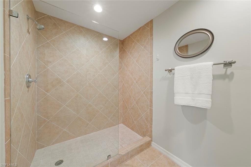 EAGLE CREEK - Residential