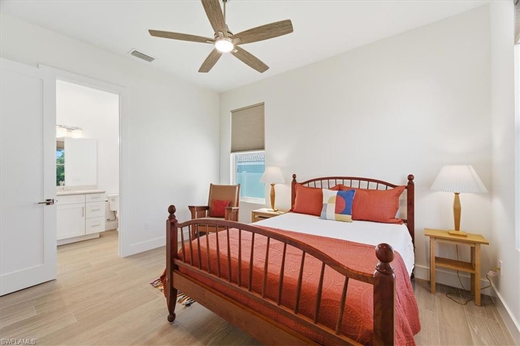 NAPLES PARK - Residential