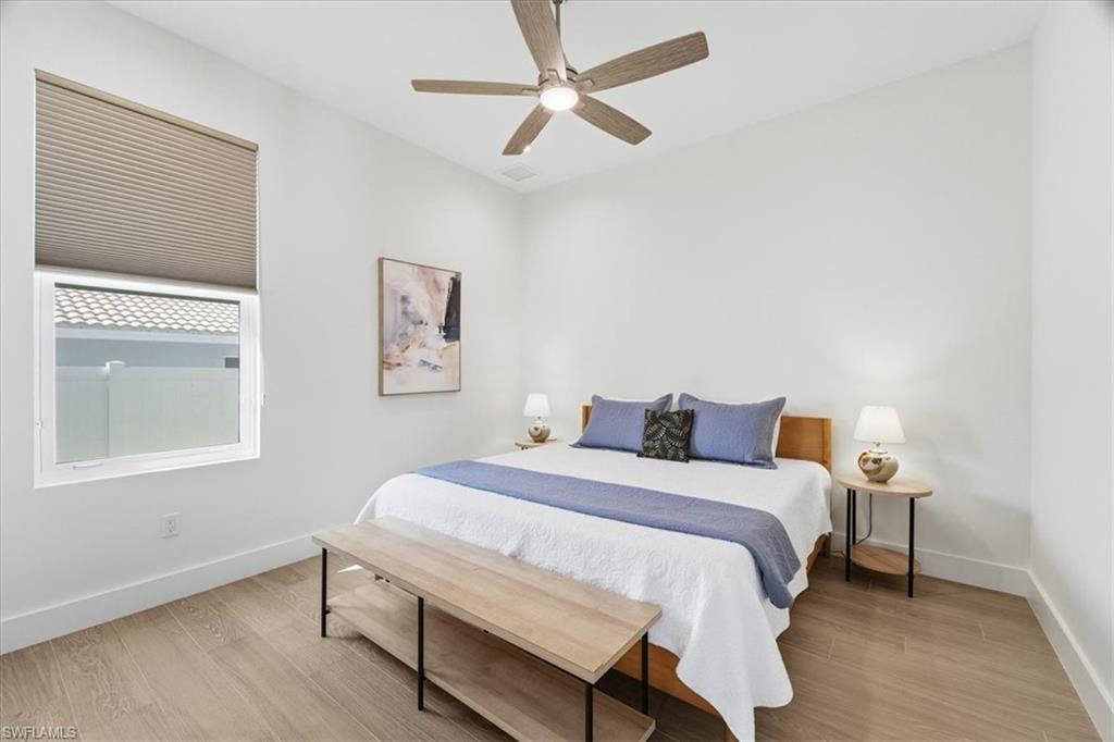 NAPLES PARK - Residential