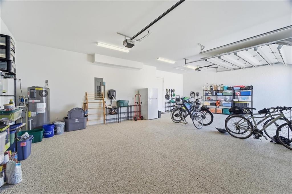 NAPLES PARK - Residential