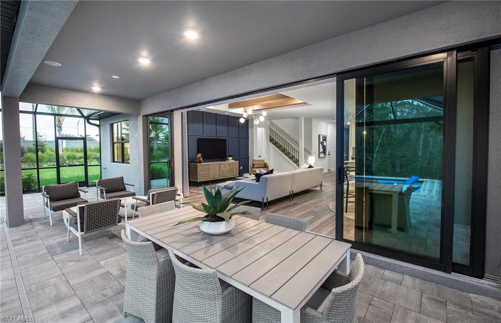 VENTANA POINTE - Residential