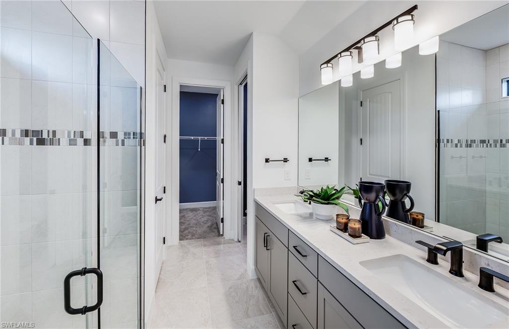 VENTANA POINTE - Residential