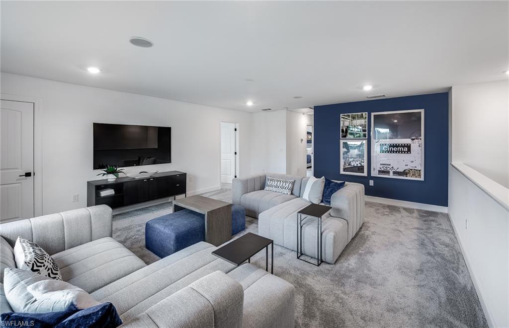 VENTANA POINTE - Residential