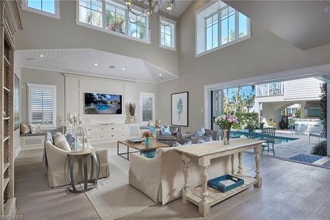 231 11th AVE S NAPLES FL 34102