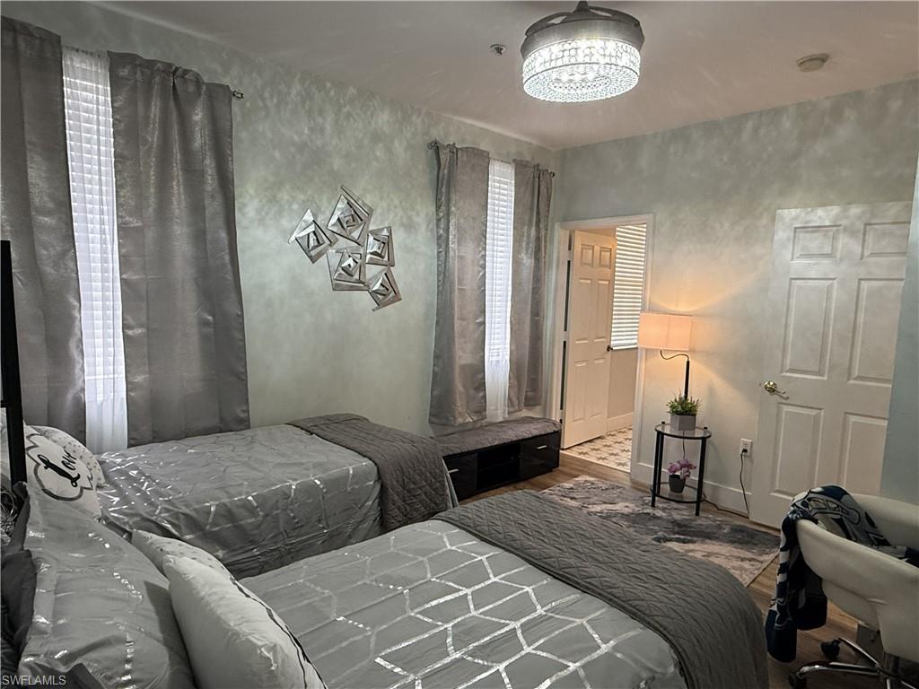 CYPRESS GLEN VILLAGE - Residential Lease