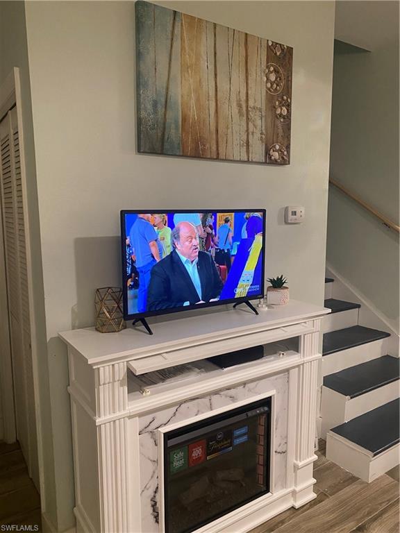 CYPRESS GLEN VILLAGE - Residential Lease