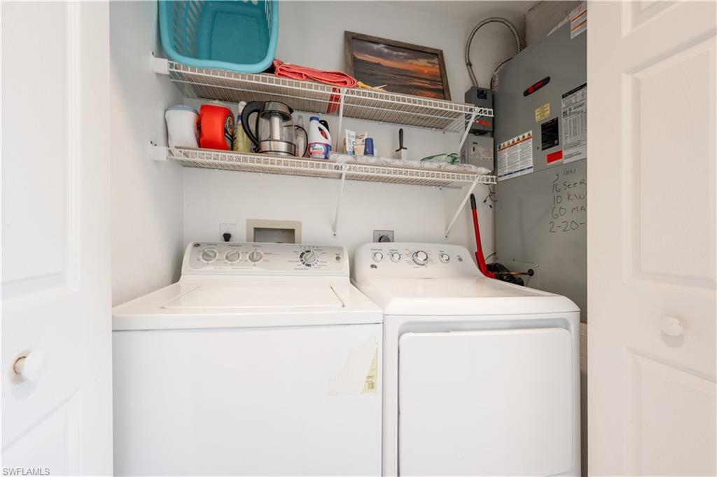 DOVER PARC - Residential