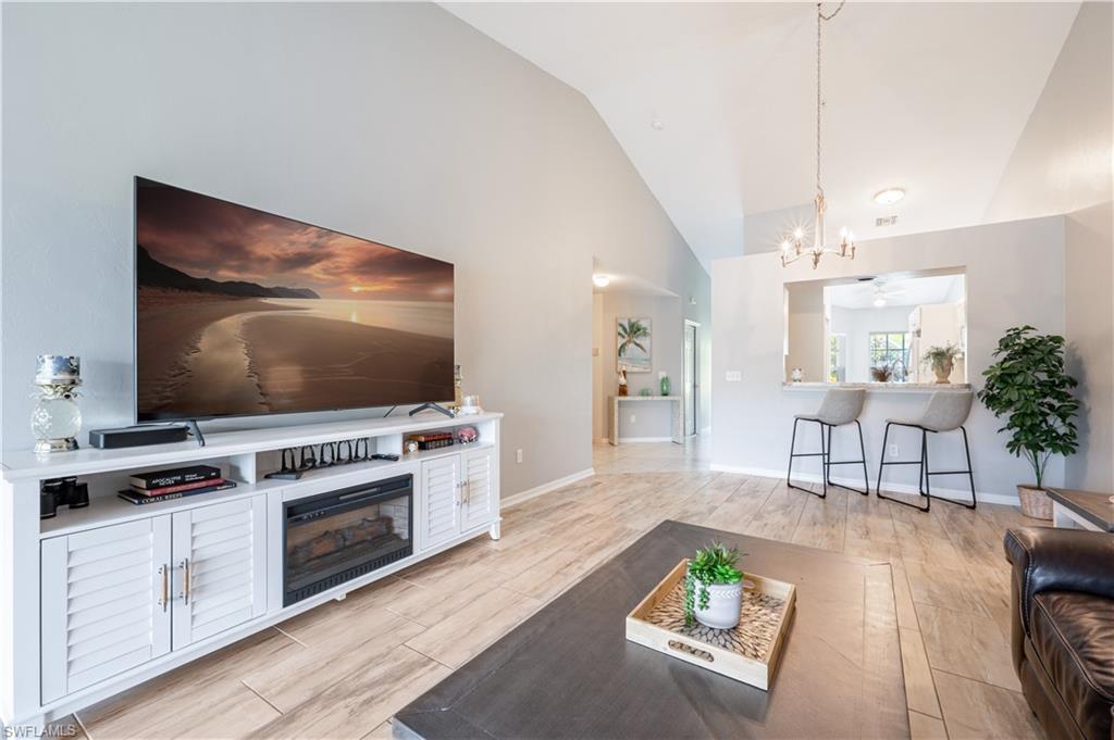 DOVER PARC - Residential