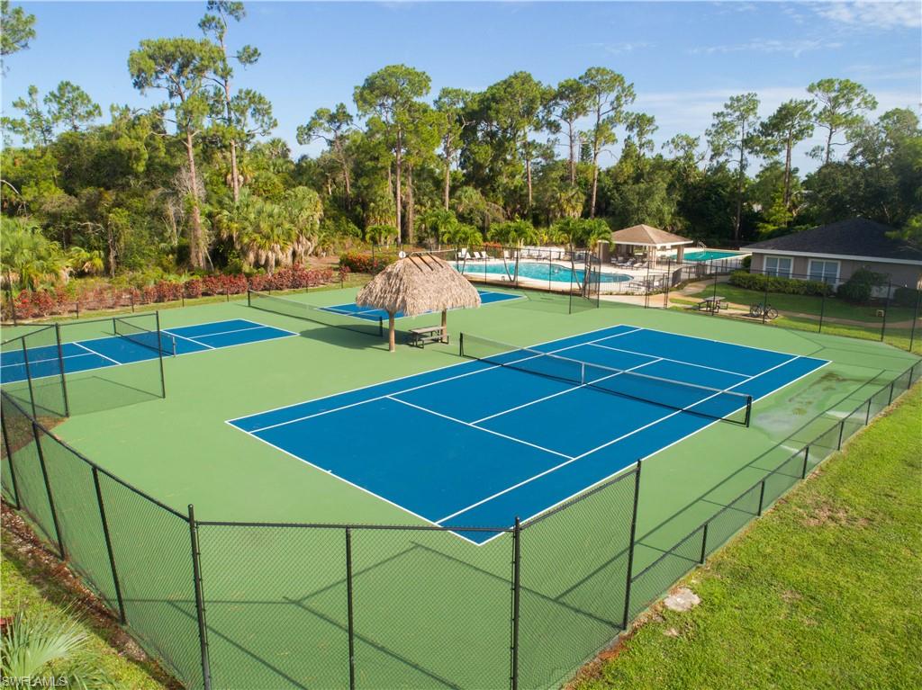 DOVER PARC - Residential