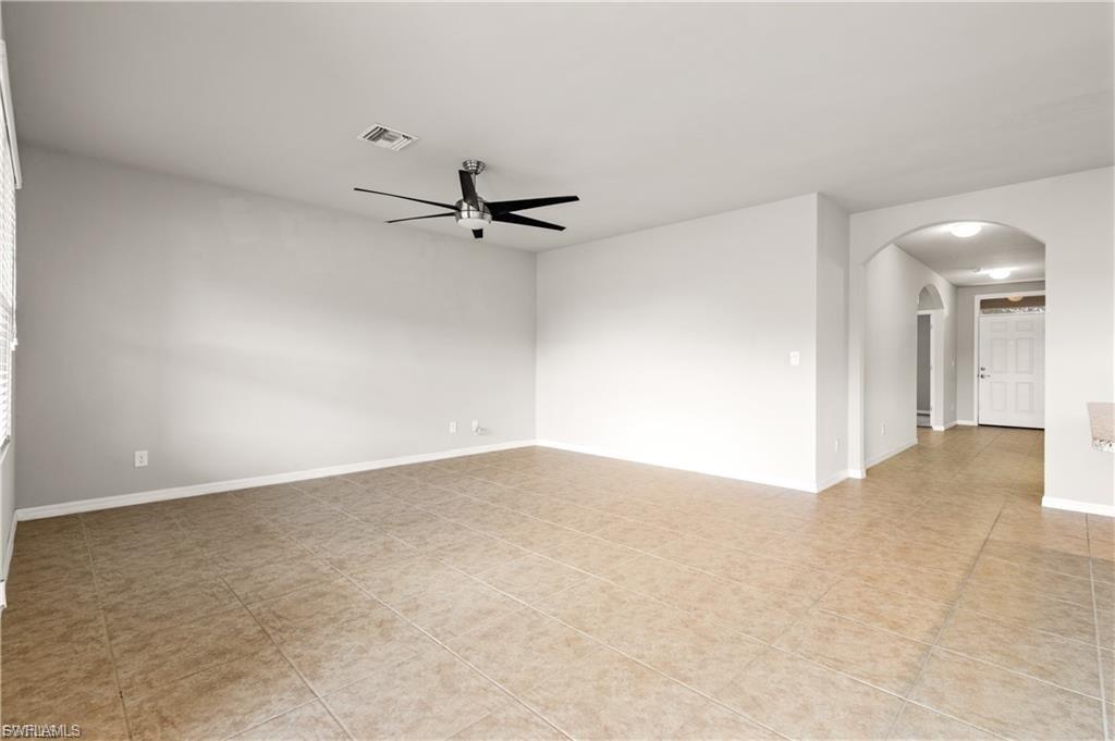 CASCADES - Residential Lease