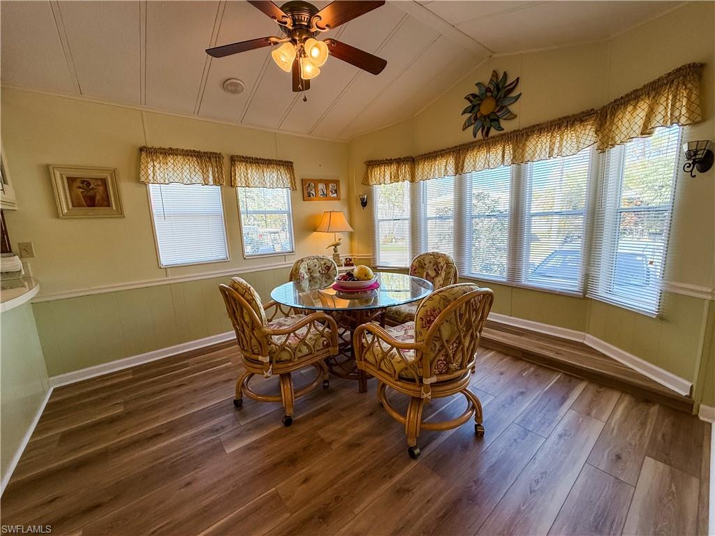 CORKSCREW WOODLANDS - Residential