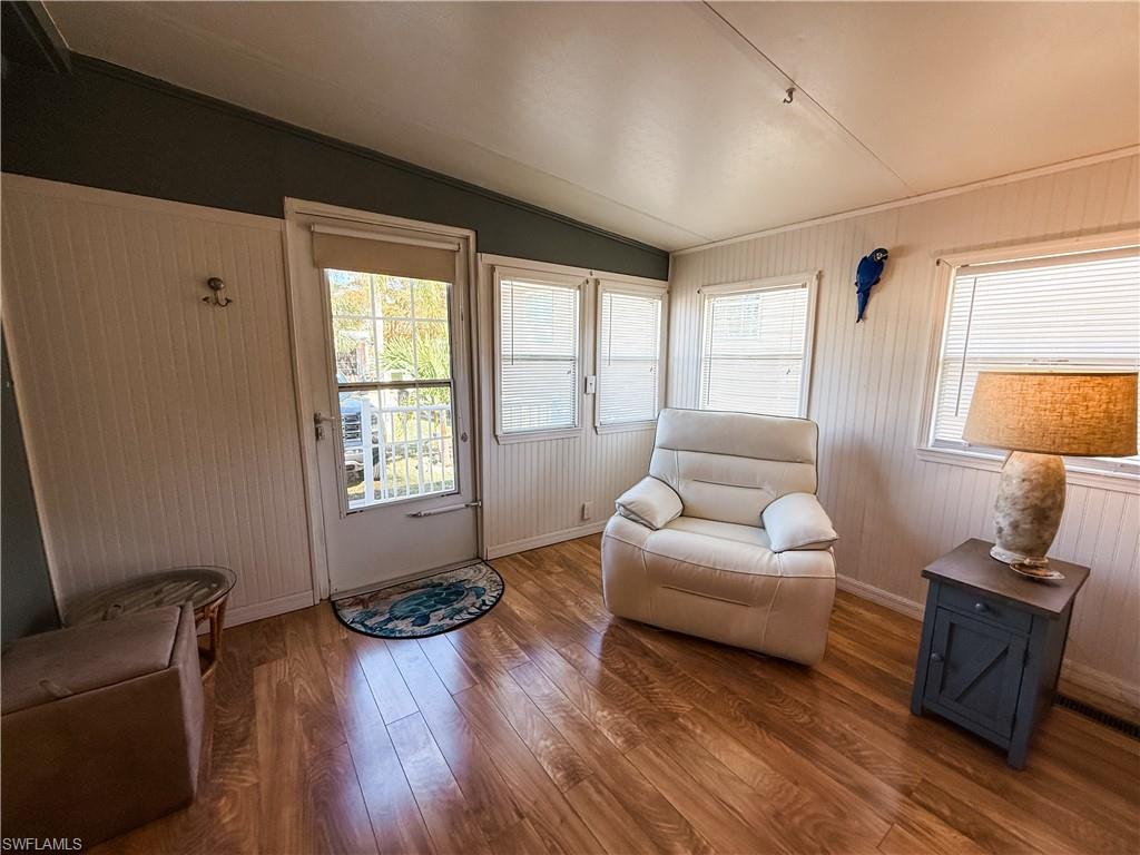 CORKSCREW WOODLANDS - Residential