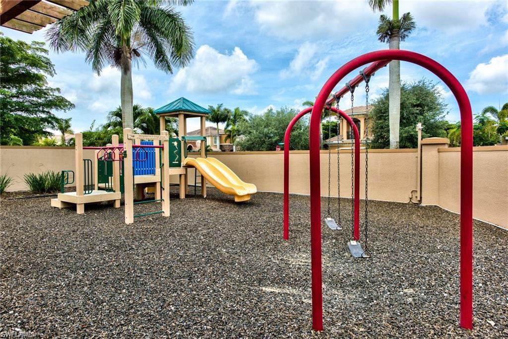 ANDALUCIA - Residential Lease