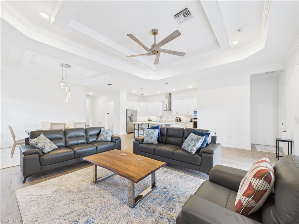 THE NATIONAL GOLF & COUNTRY CLUB AT AVE MARIA - Residential Lease