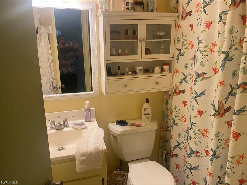 FAIRWAYS CONDO - Residential