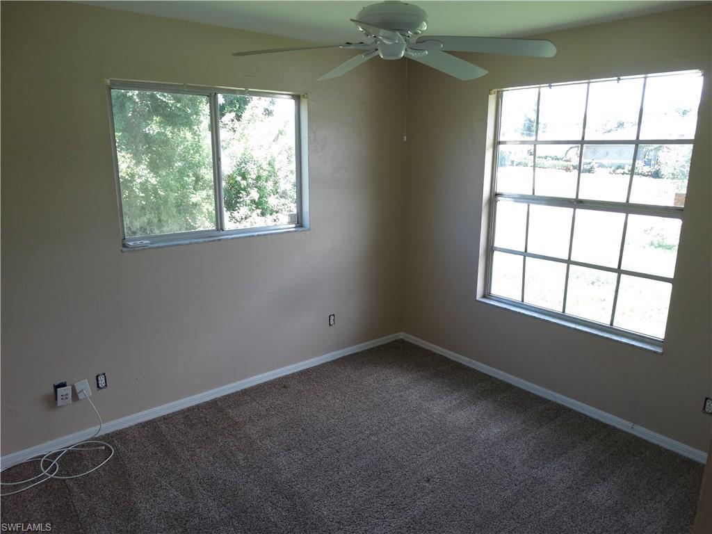 SAN CARLOS PARK - Residential