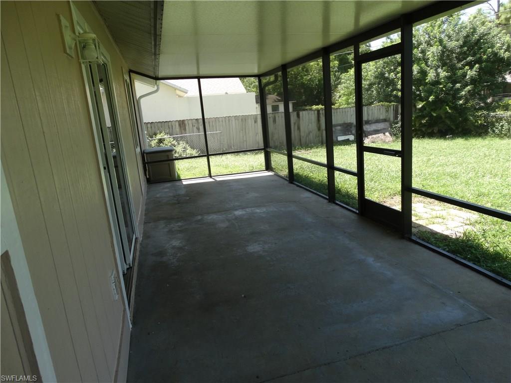 SAN CARLOS PARK - Residential