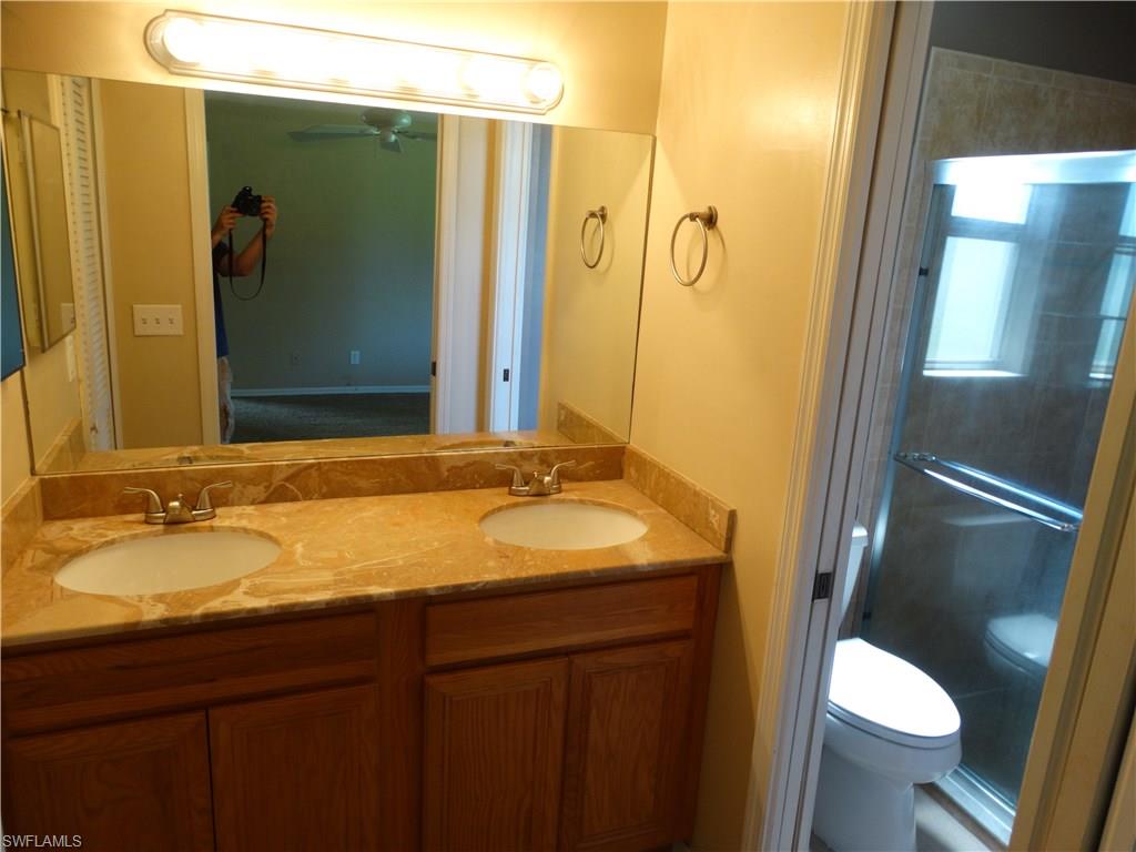 SAN CARLOS PARK - Residential