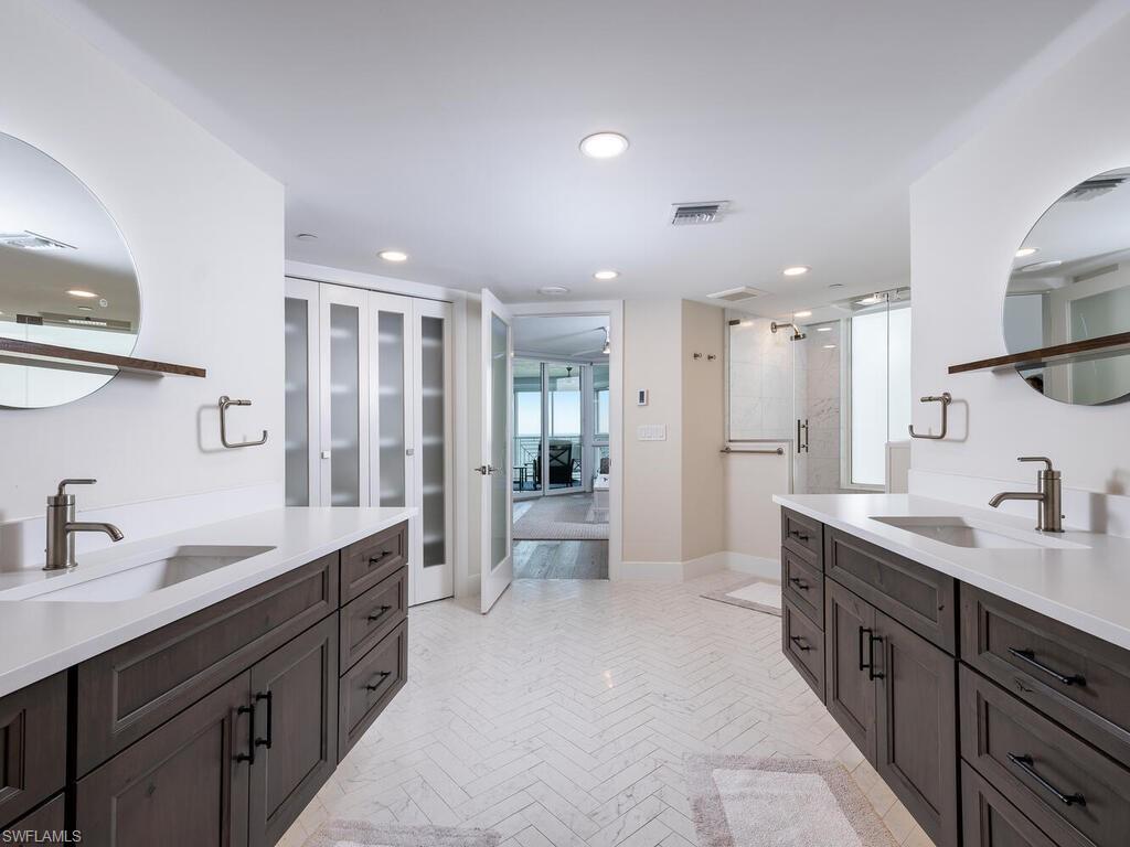 BRITTANY - Residential