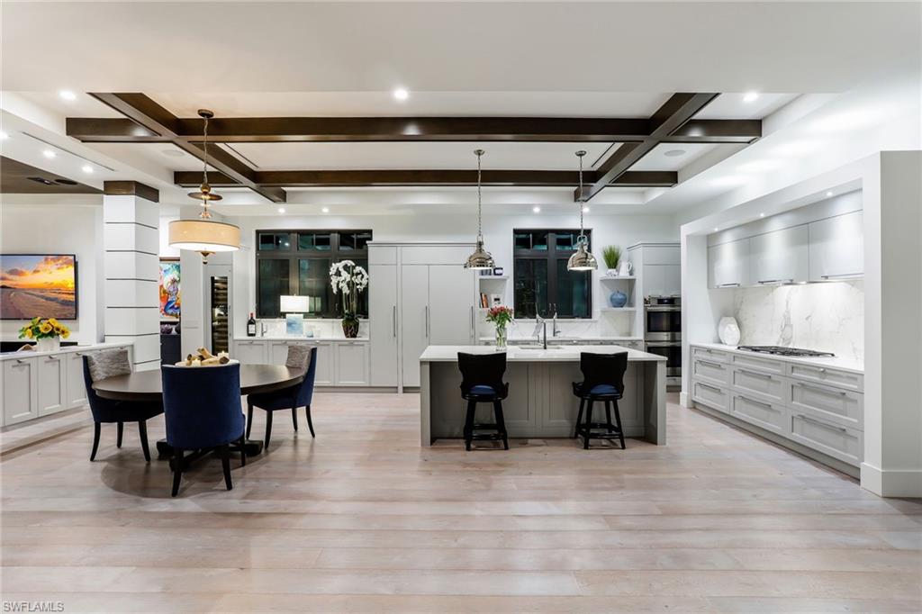 OLDE NAPLES - Residential