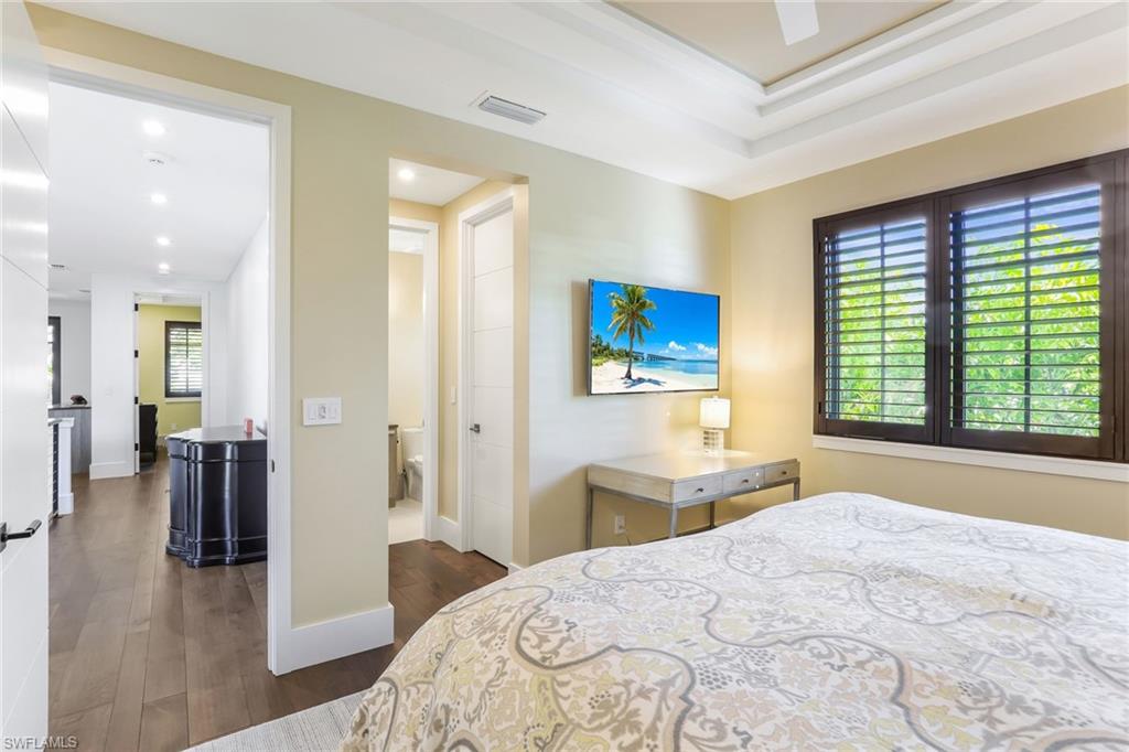 OLDE NAPLES - Residential