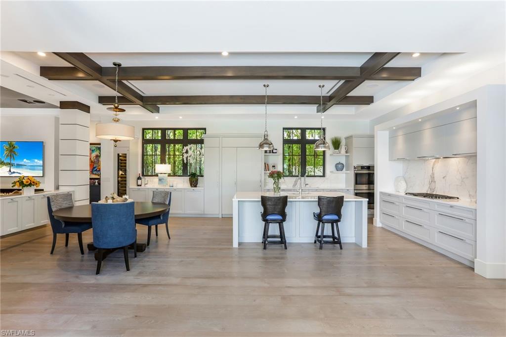 OLDE NAPLES - Residential