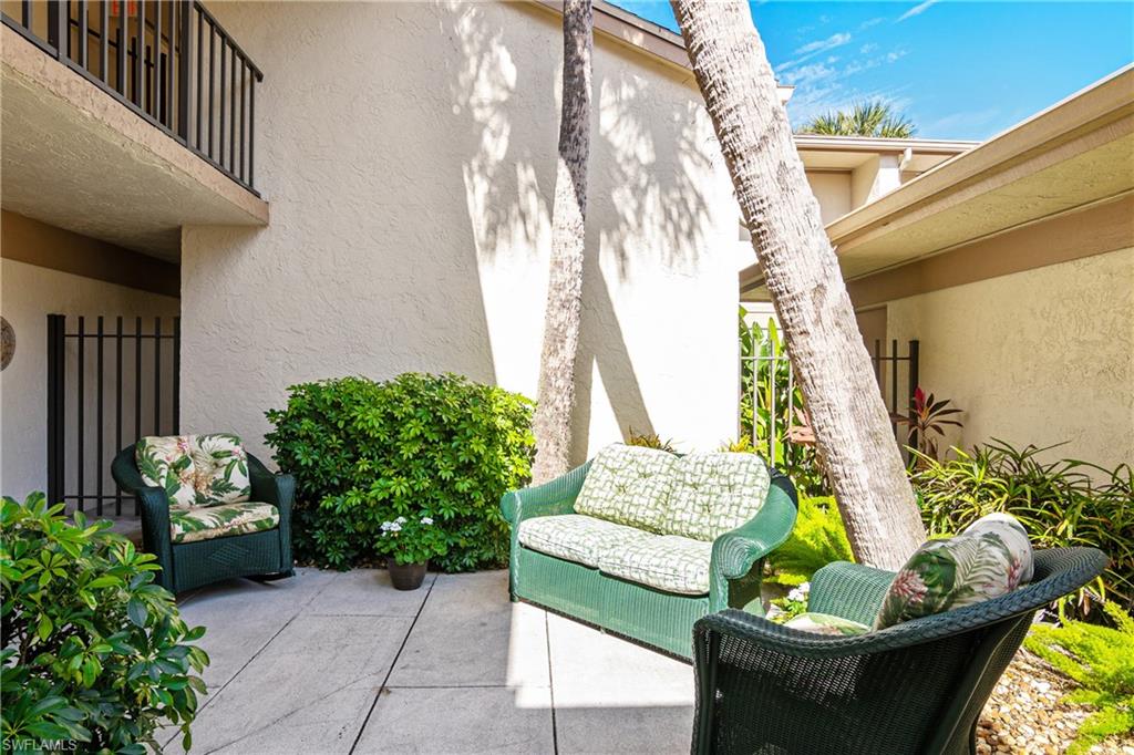 RETREAT - Residential