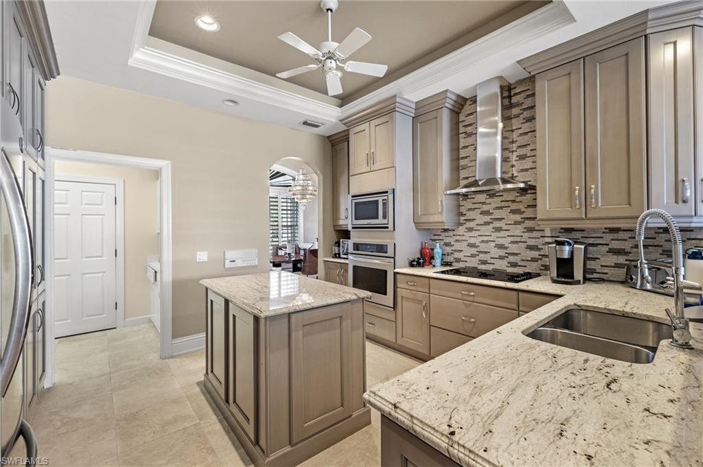 PARK SHORE - Residential