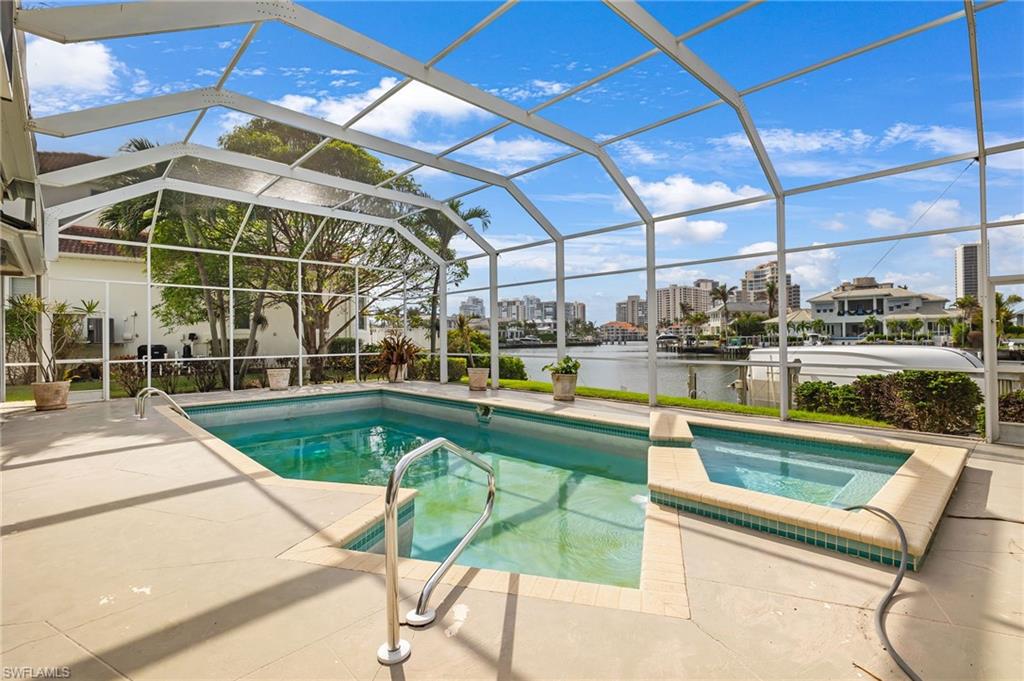 PARK SHORE - Residential