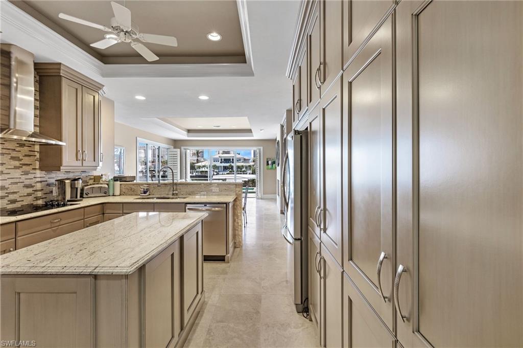 PARK SHORE - Residential