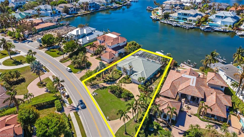 PARK SHORE - Residential