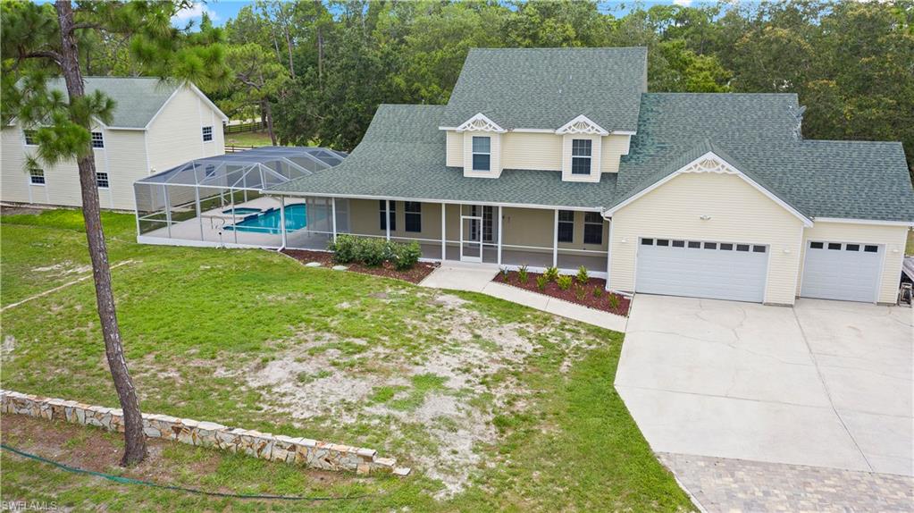 LAS LOMAS - Residential