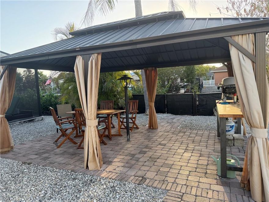 Beautifully remodeled and fully furnished 3-bedroom, 3-bathroom riverfront home available for annual lease. Ideally located in the heart of Bonita Springs on a canal with direct Gulf access, this property offers a rare combination of updated interiors and waterfront living.
The home features a modern open layout, updated finishes throughout, and a brand-new heated pool and spa within a screened lanai for year-round enjoyment. Boating and kayaking are easily accessible from the property, and the home is conveniently located within walking distance to downtown Bonita Springs, including dining, shopping, and entertainment.
Offered fully furnished for an annual lease at $3,695 per month. Seasonal rental rates may be considered as follows: $7,995/month during peak season, $6,995/month for November–December, and $3,995/month during off-season, subject to availability and lease terms.