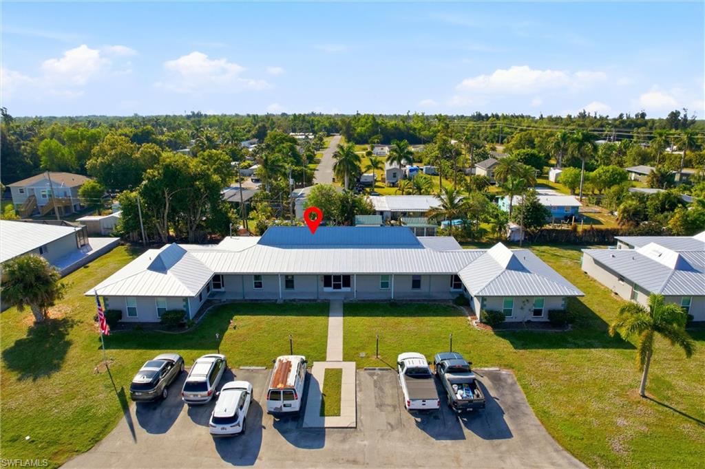 CHARLOTTE SHORES CONDOMINIUM - Residential