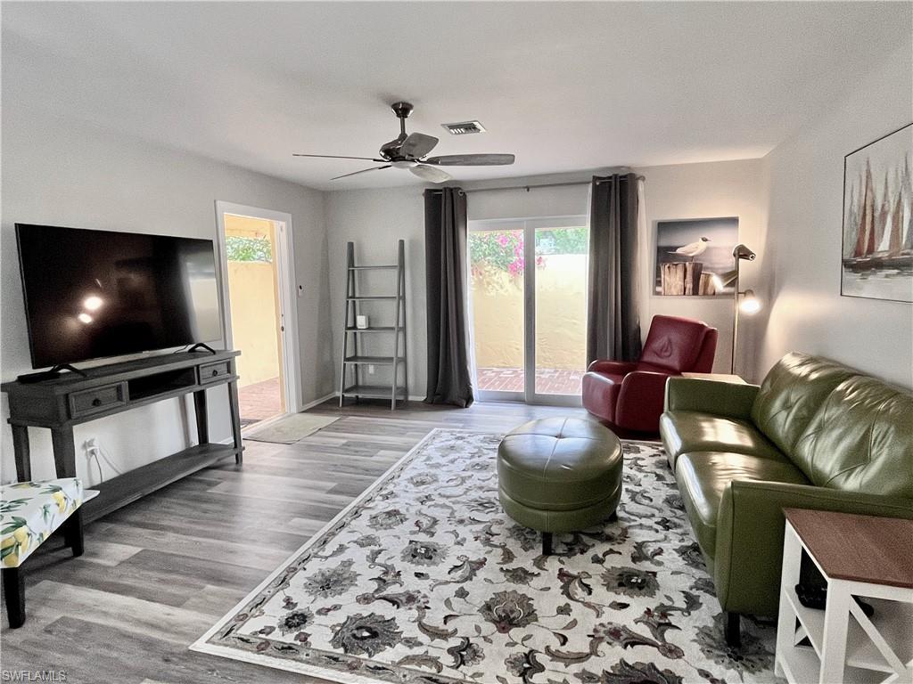 186 Harrison RD H4