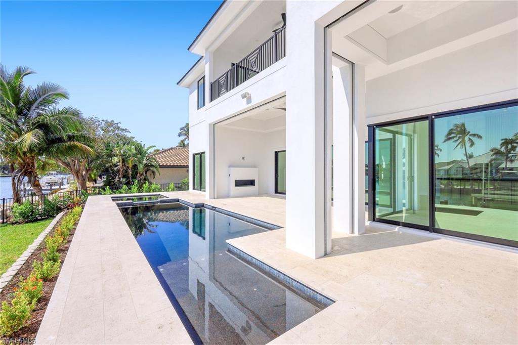 MARCO ISLAND - Residential