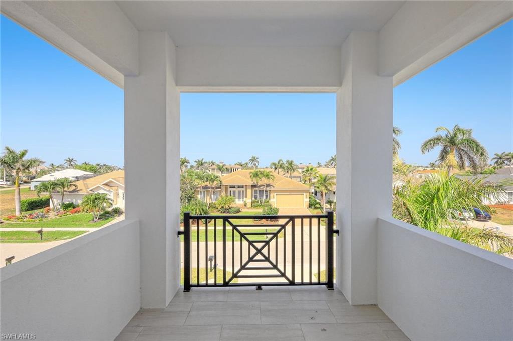 MARCO ISLAND - Residential