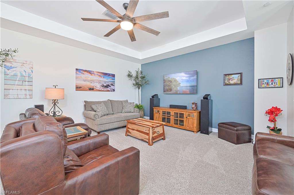 HICKEY CREEKSIDE - Residential