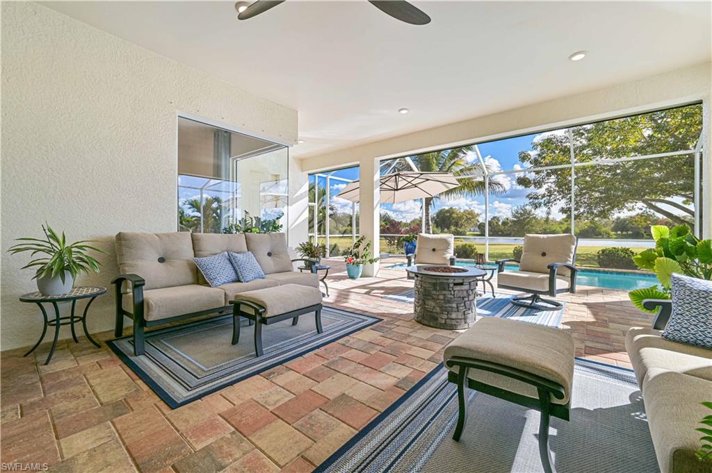 HICKEY CREEKSIDE - Residential