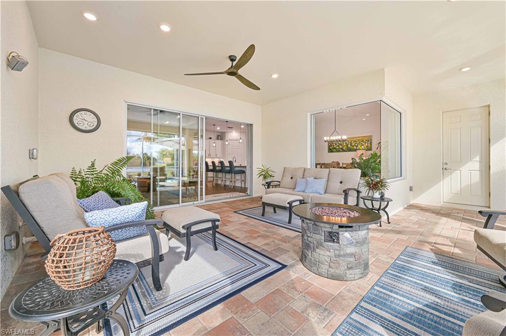 HICKEY CREEKSIDE - Residential