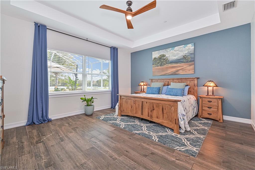 HICKEY CREEKSIDE - Residential