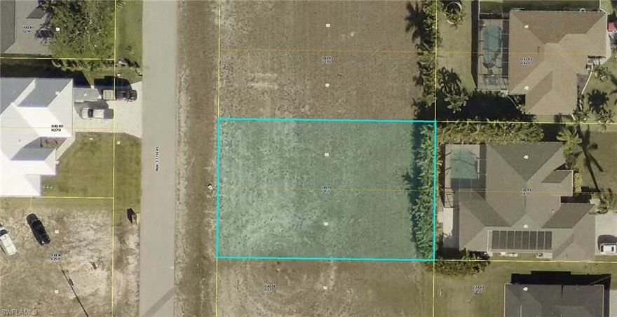 Great location! Build your dream home in this affordable lot. Close to schools, shopping and restaurants. Make growing area in the Cape your destination to create your  private oasis!