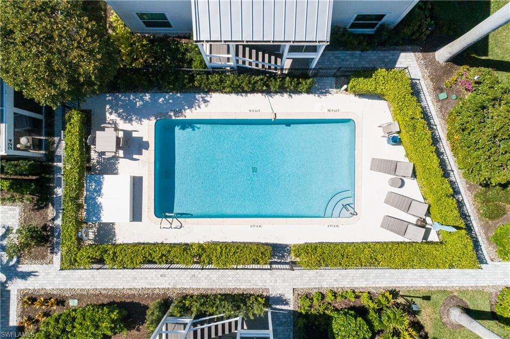 PALM COURT - Residential