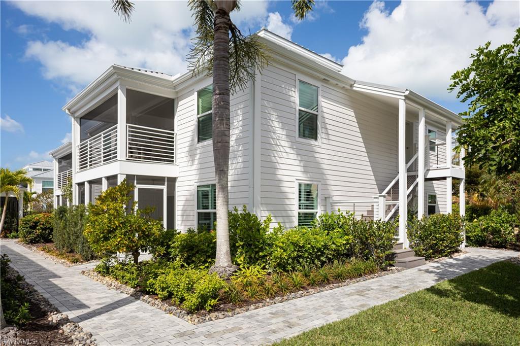 PALM COURT - Residential