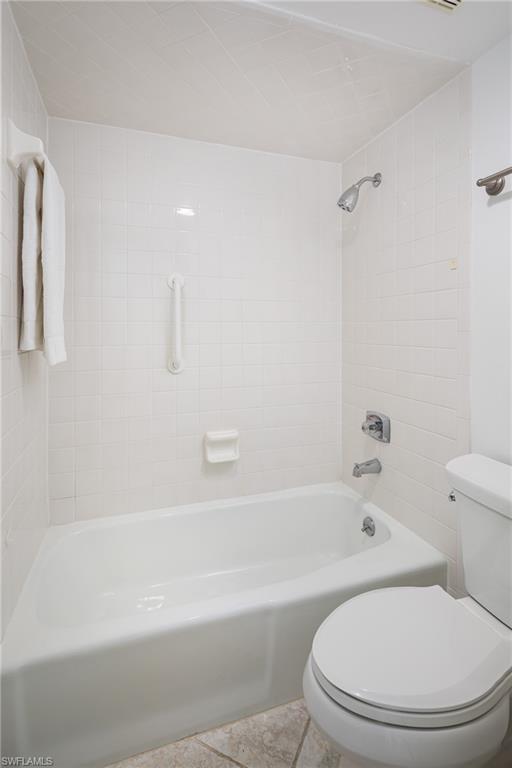 PALM COURT - Residential